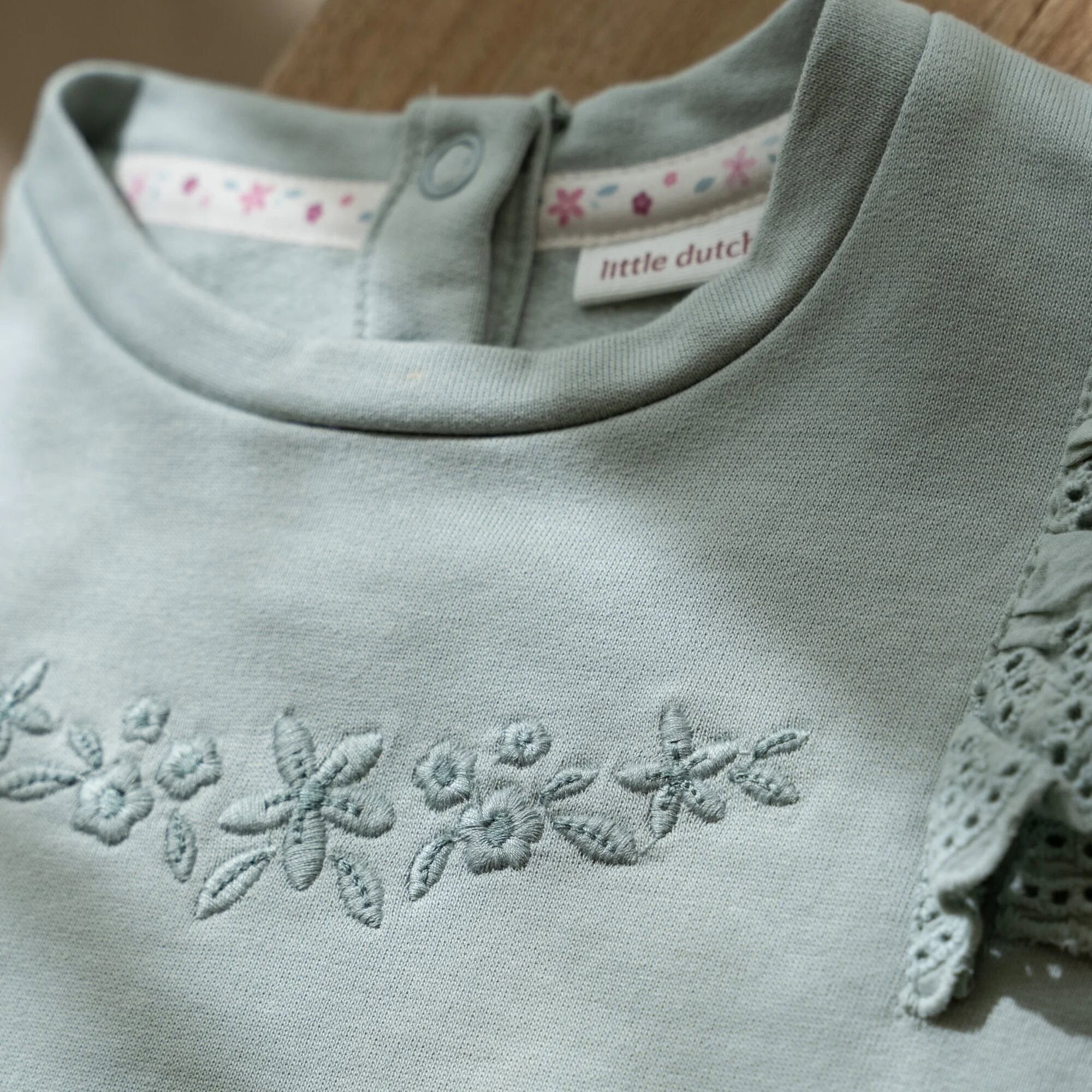 sweater-ruches-groen-fairy-garden