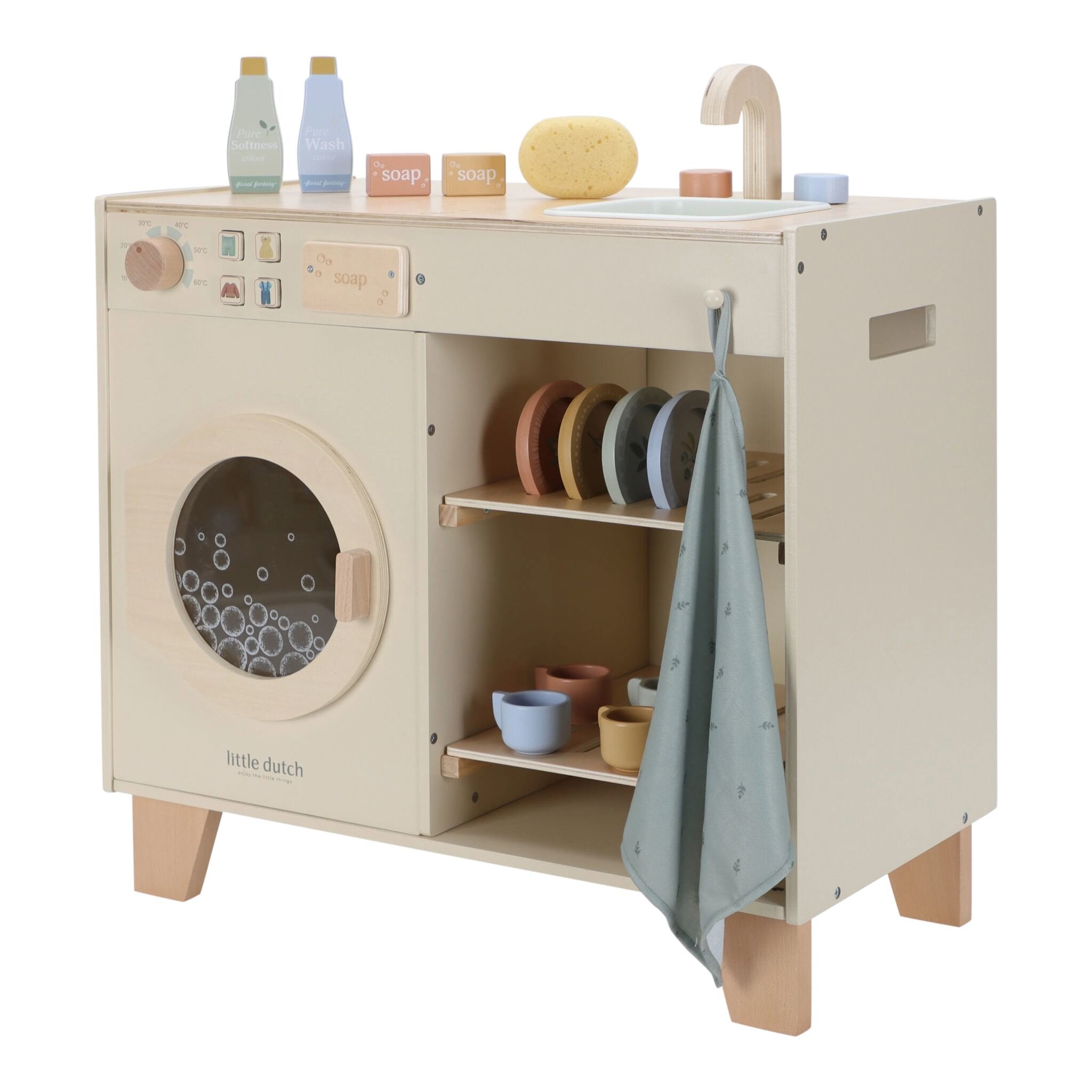 houten-wasmachine-met-accessoires