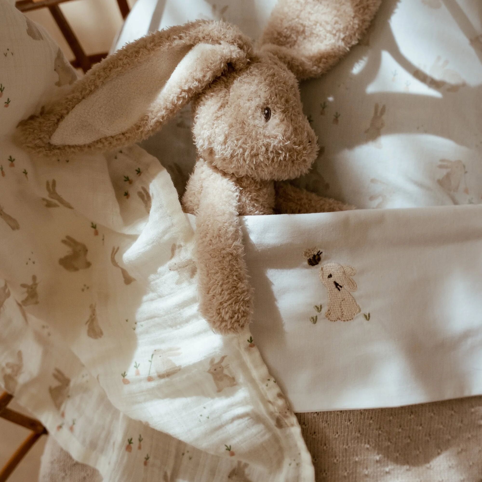 ledikantlaken-wit-newborn-naturals-baby-bunny