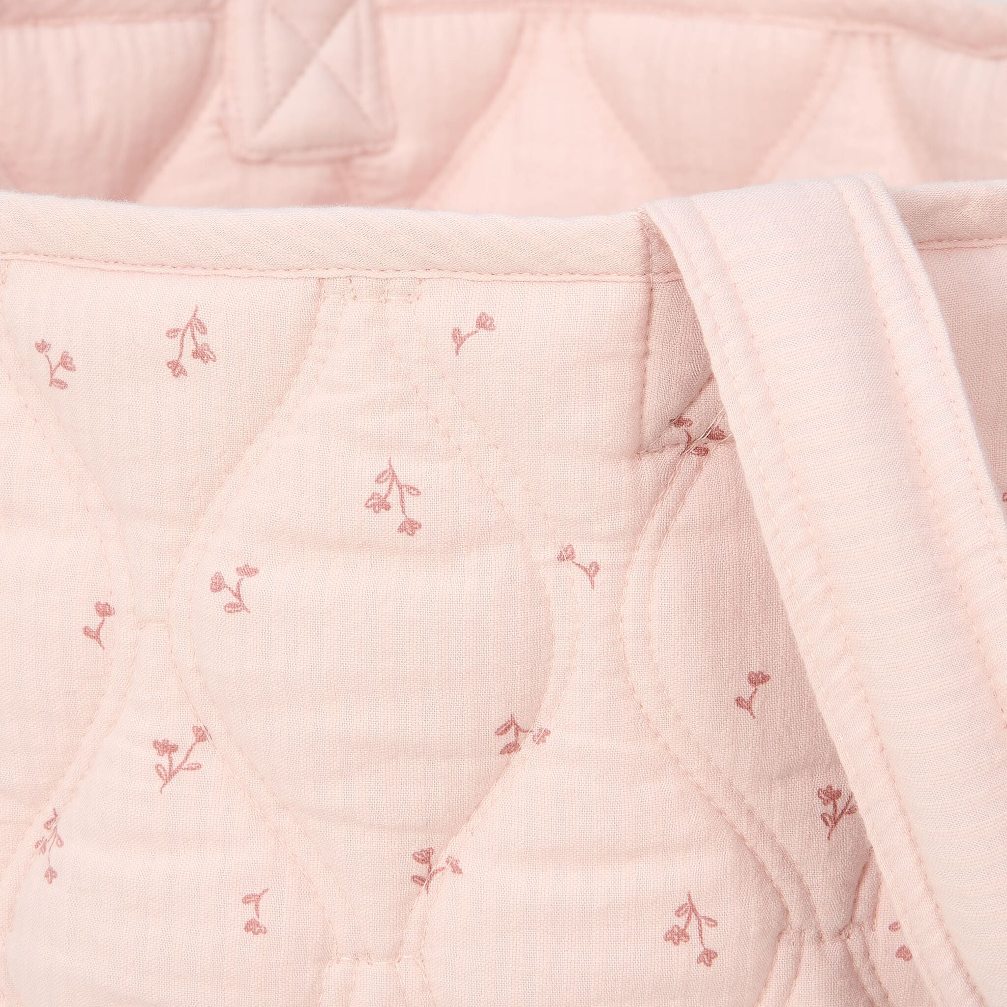 opbergmand-groot-roze-essentials