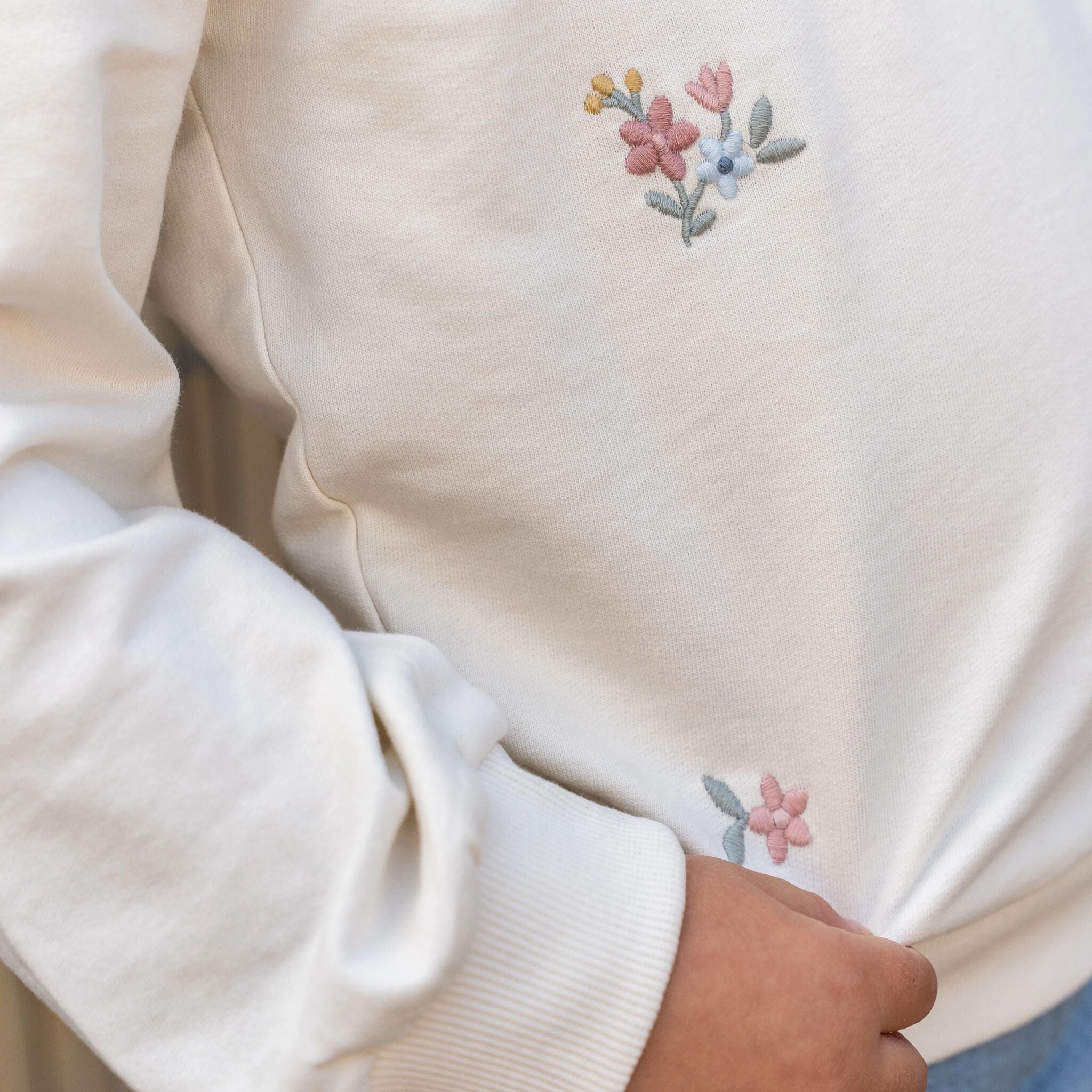 Pullover - Weiß - Blumenmuster 