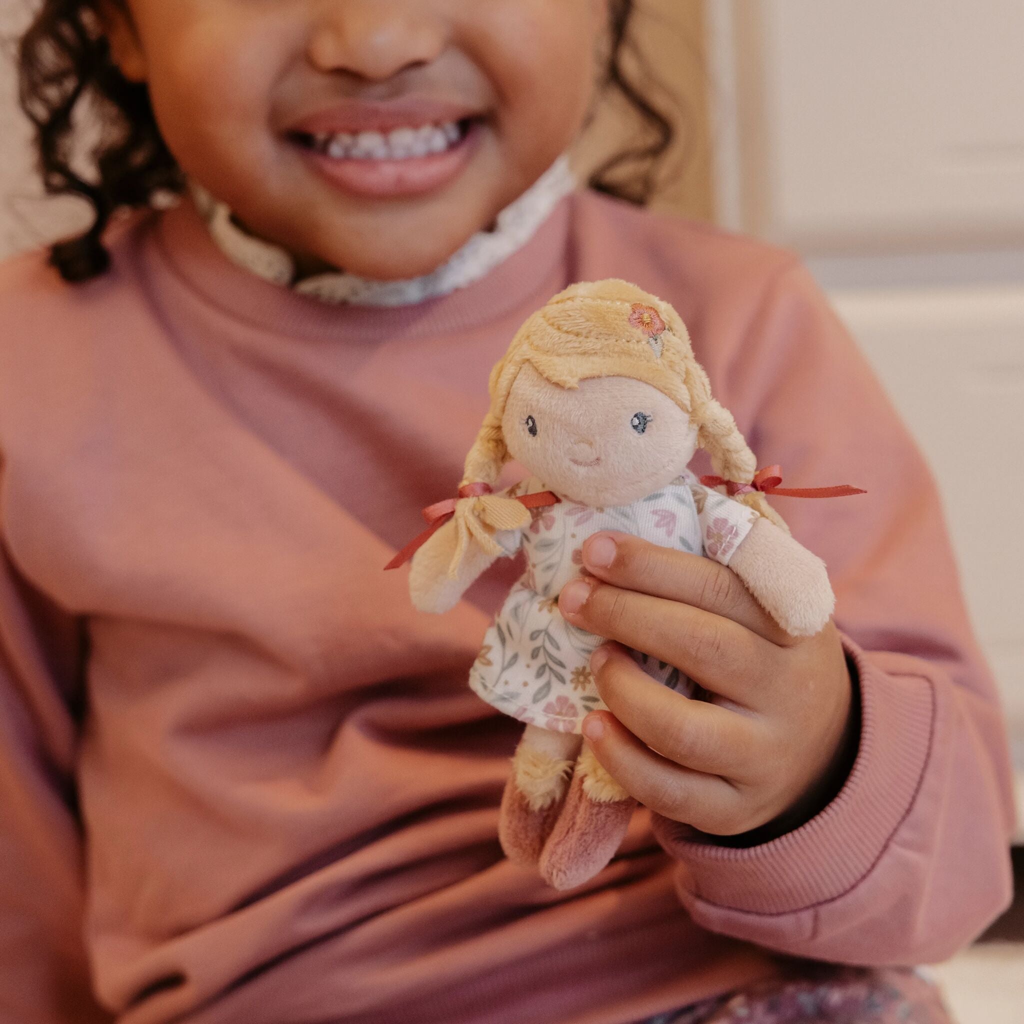 Knuffelpop Julia - 10 cm