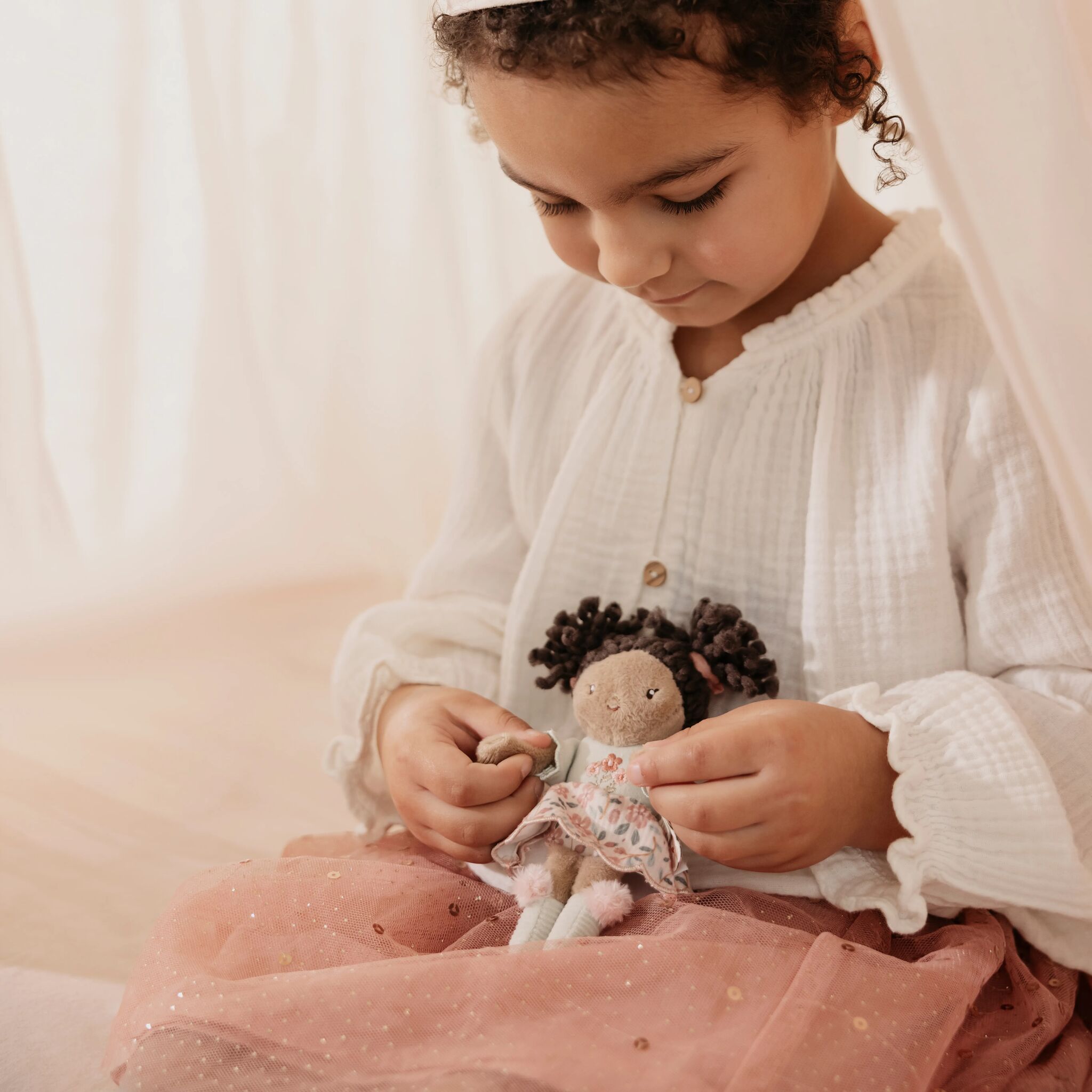 Knuffelpop Evi - 10 cm