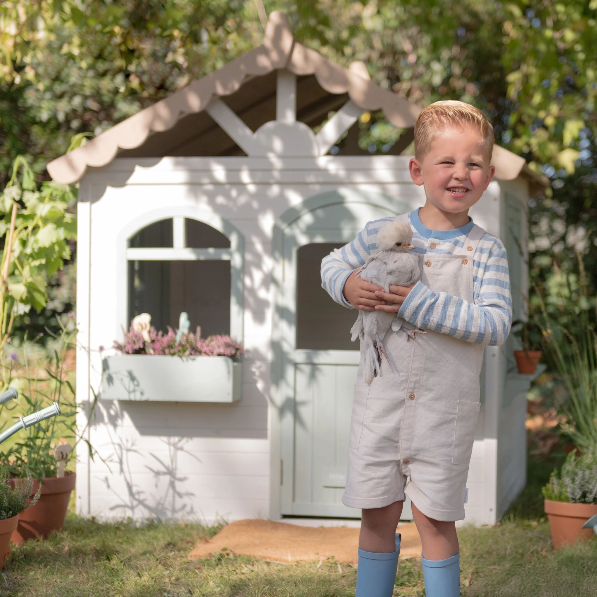 Houten speelhuisje - Wit LEVERBAAR VANAF HALF APRIL