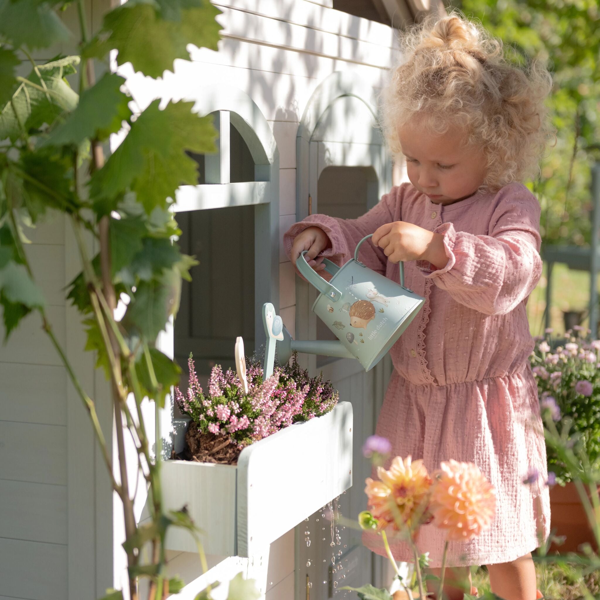 Houten speelhuisje - Wit LEVERBAAR VANAF HALF APRIL