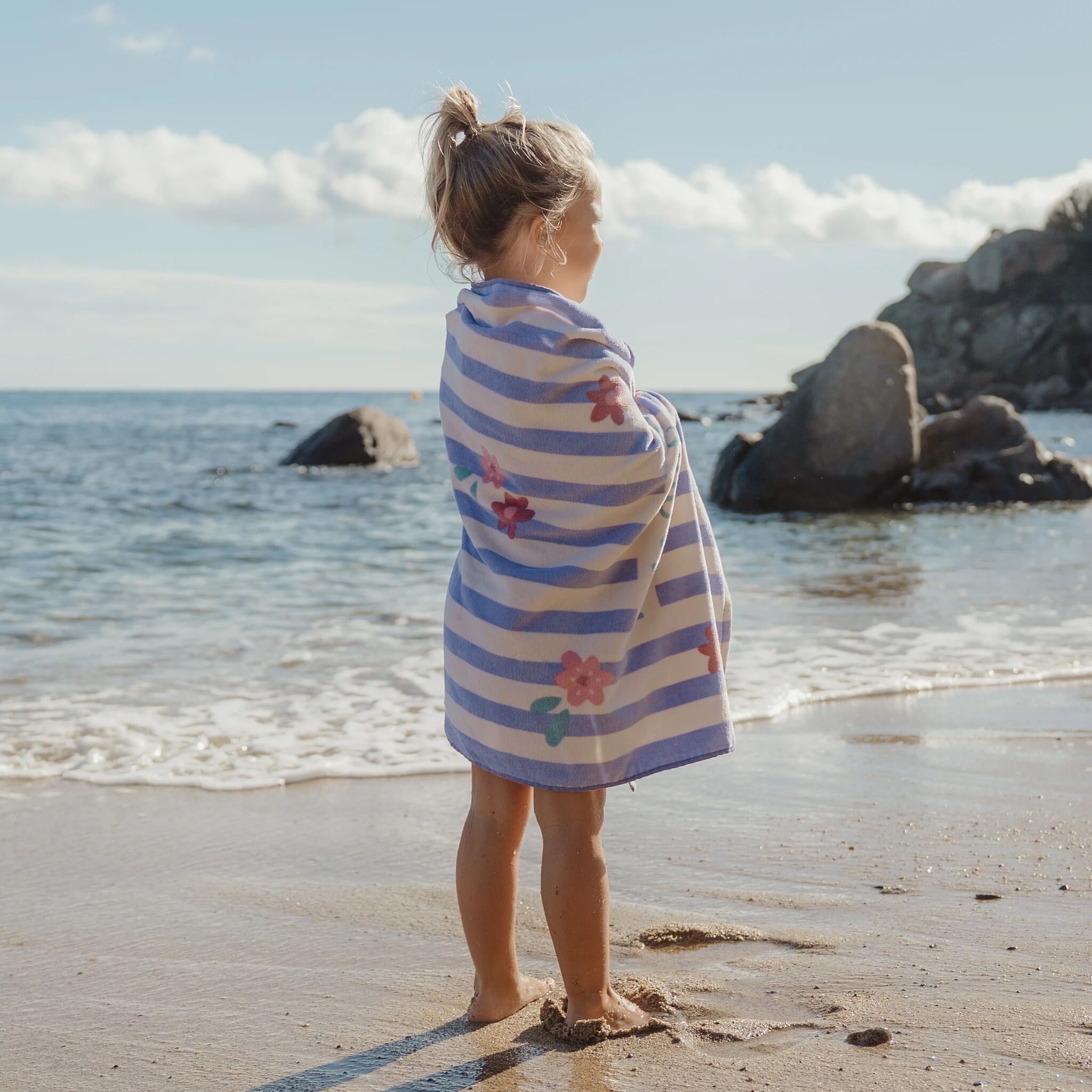 Strandtuch - Lila - Dreamy Stripes 