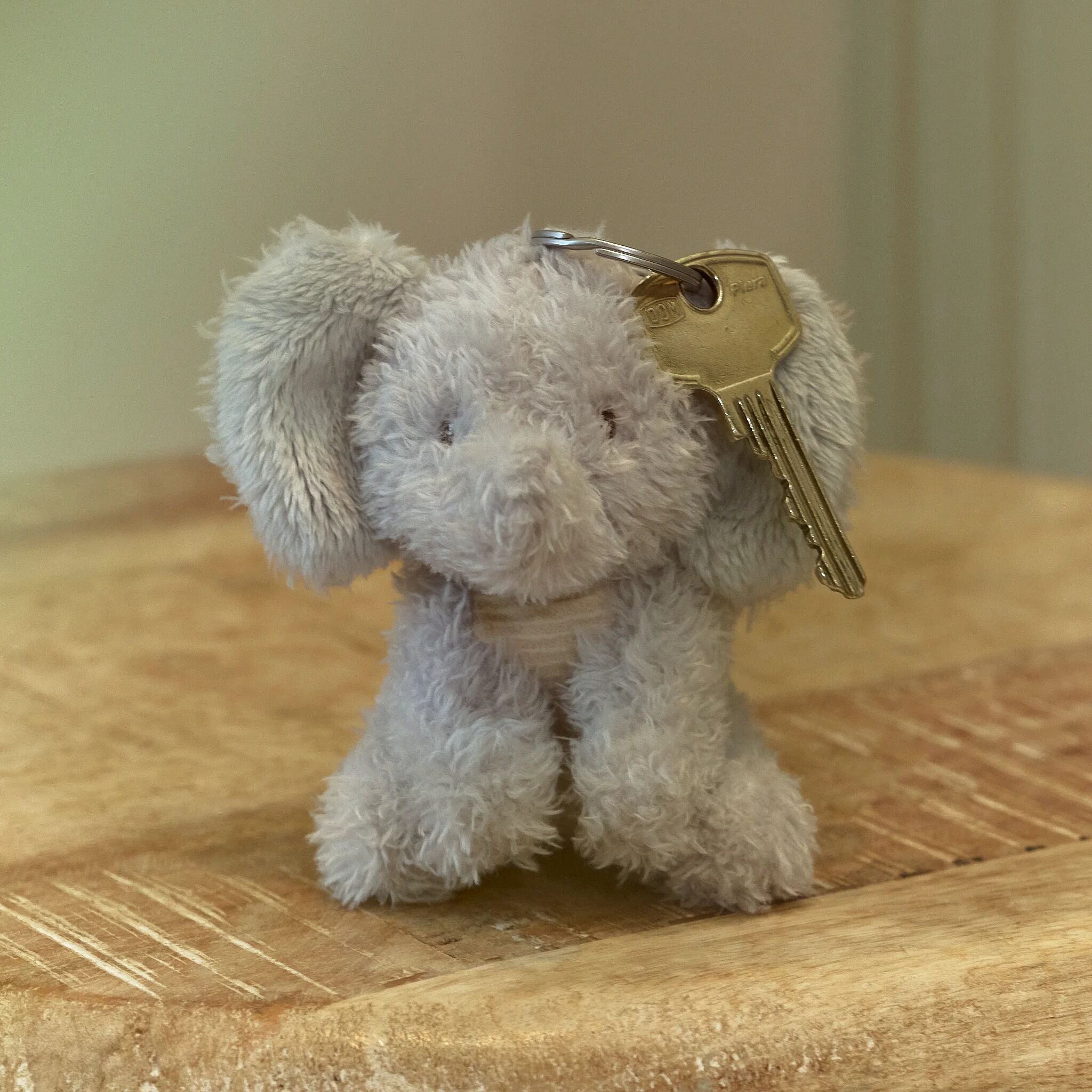 Keychain Elephant - Gray