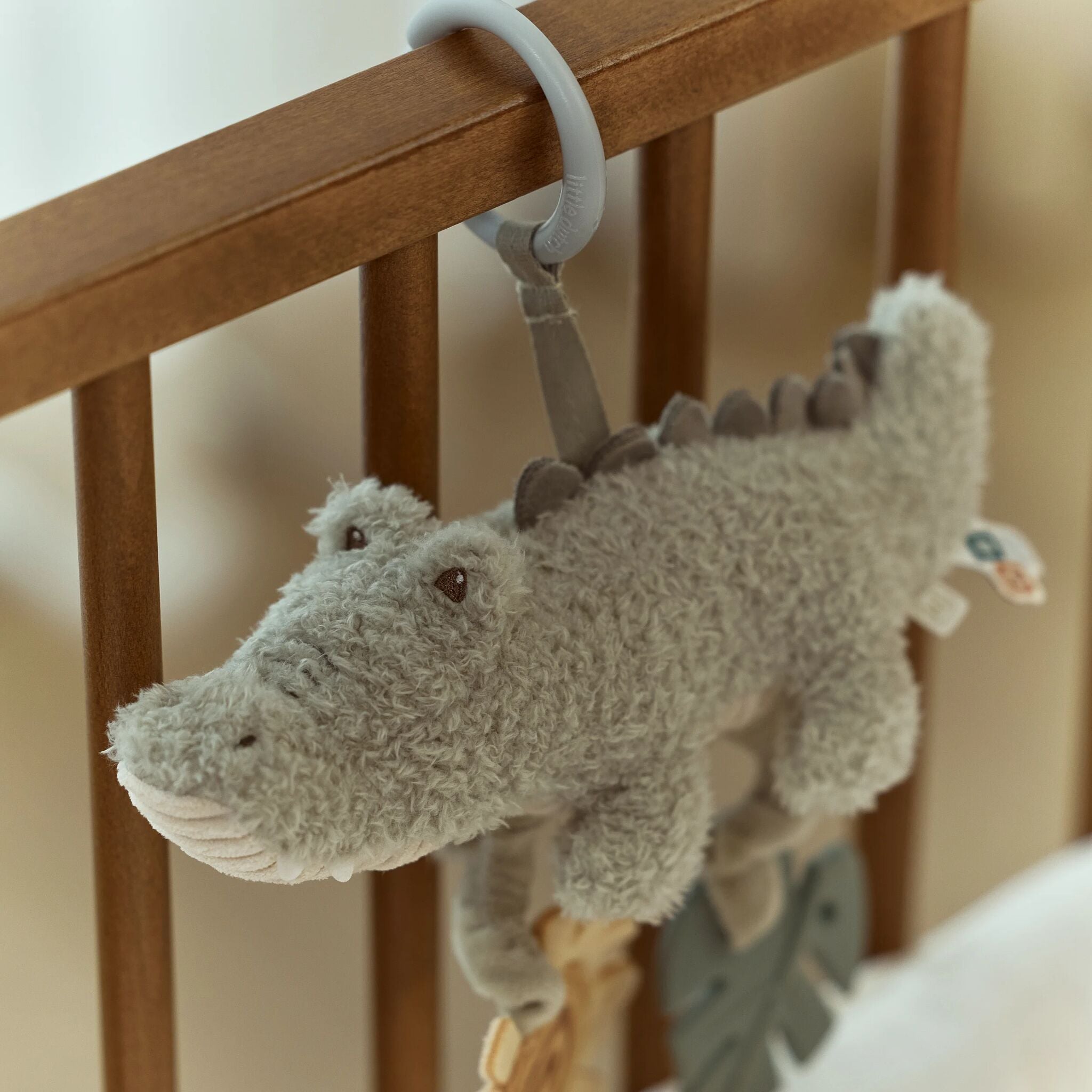 Activity hanger Crocodile - Green