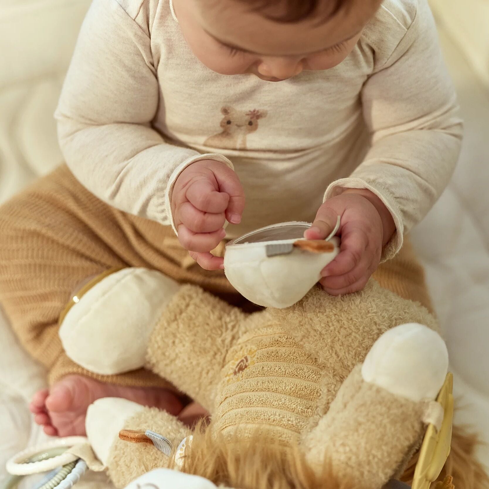 Peluche d'activité Lion - Jaune
