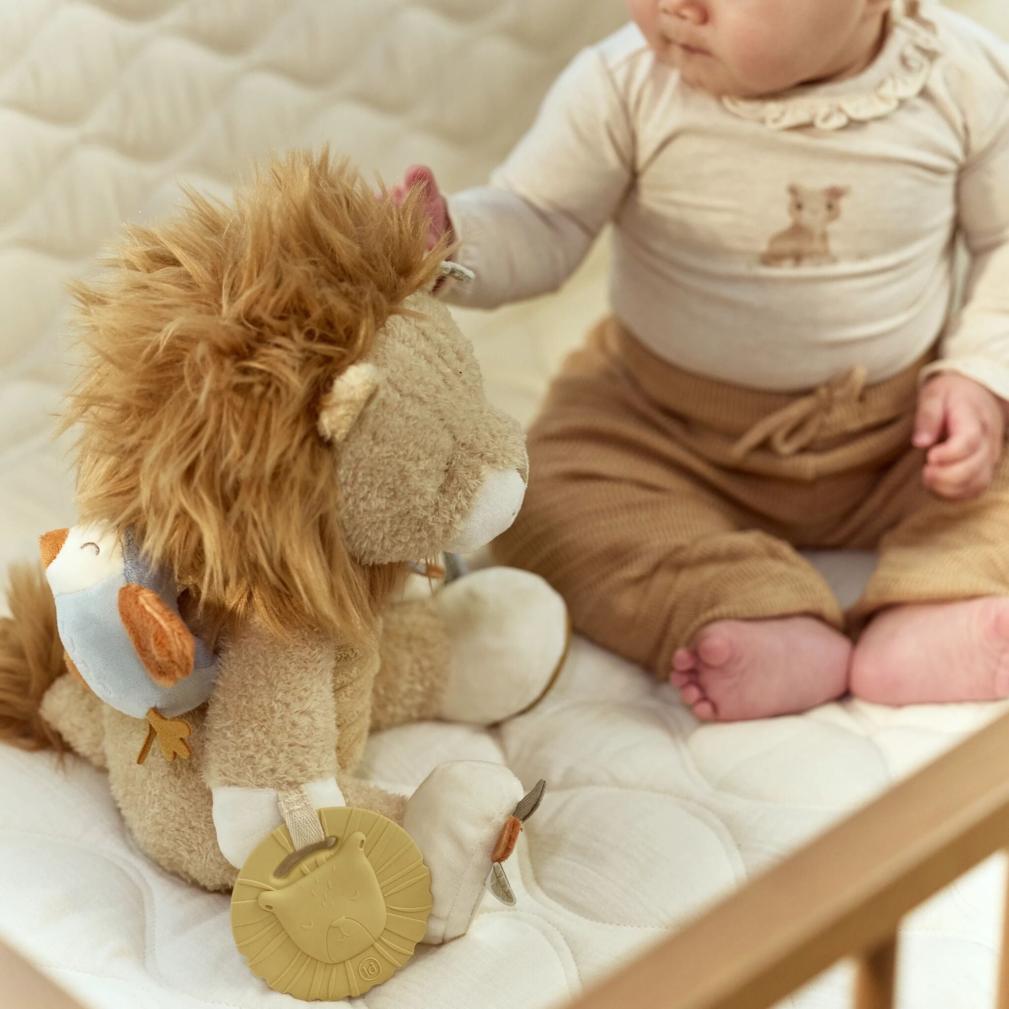 Peluche d'activité Lion - Jaune