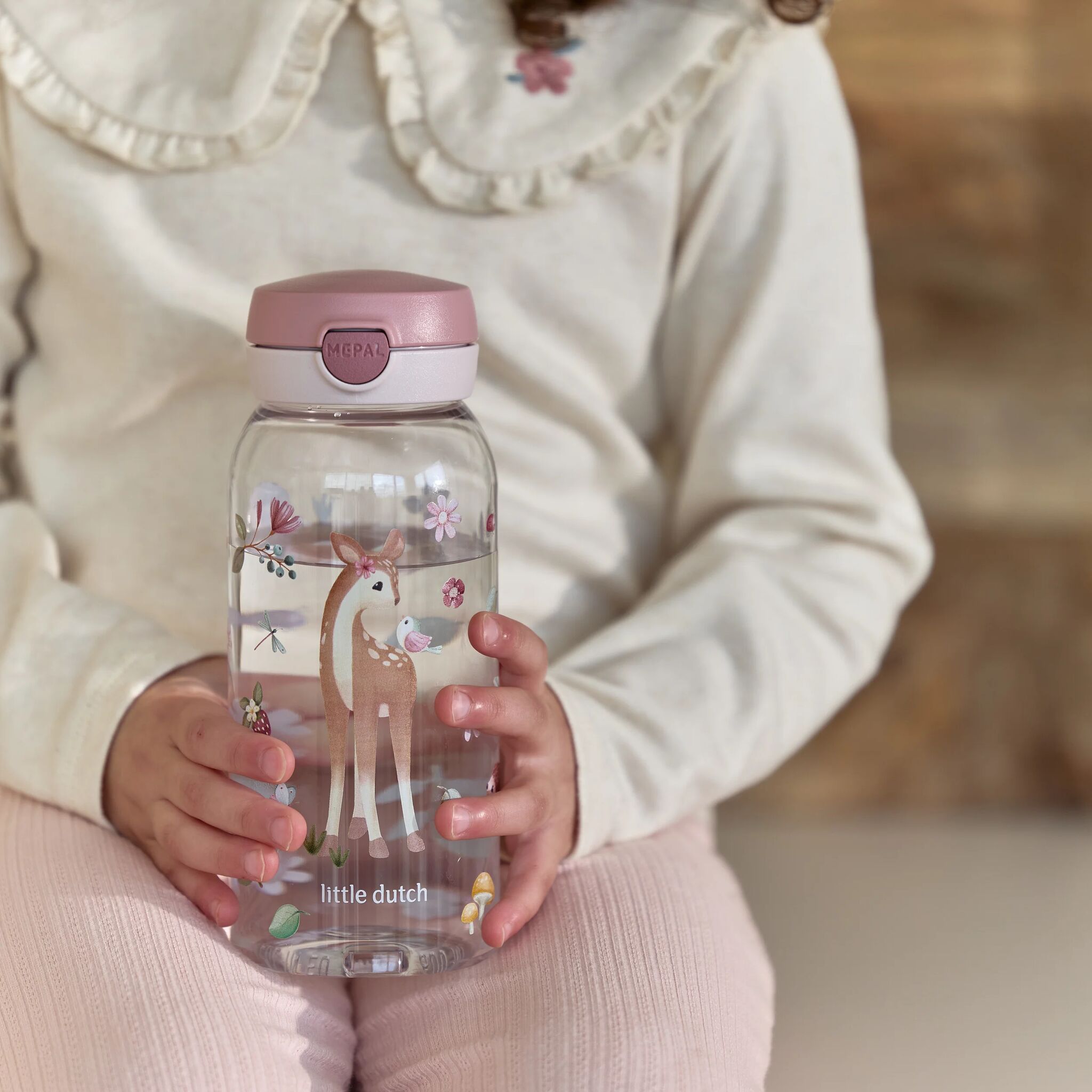 Mepal pop-up water bottle 600 ml - White 