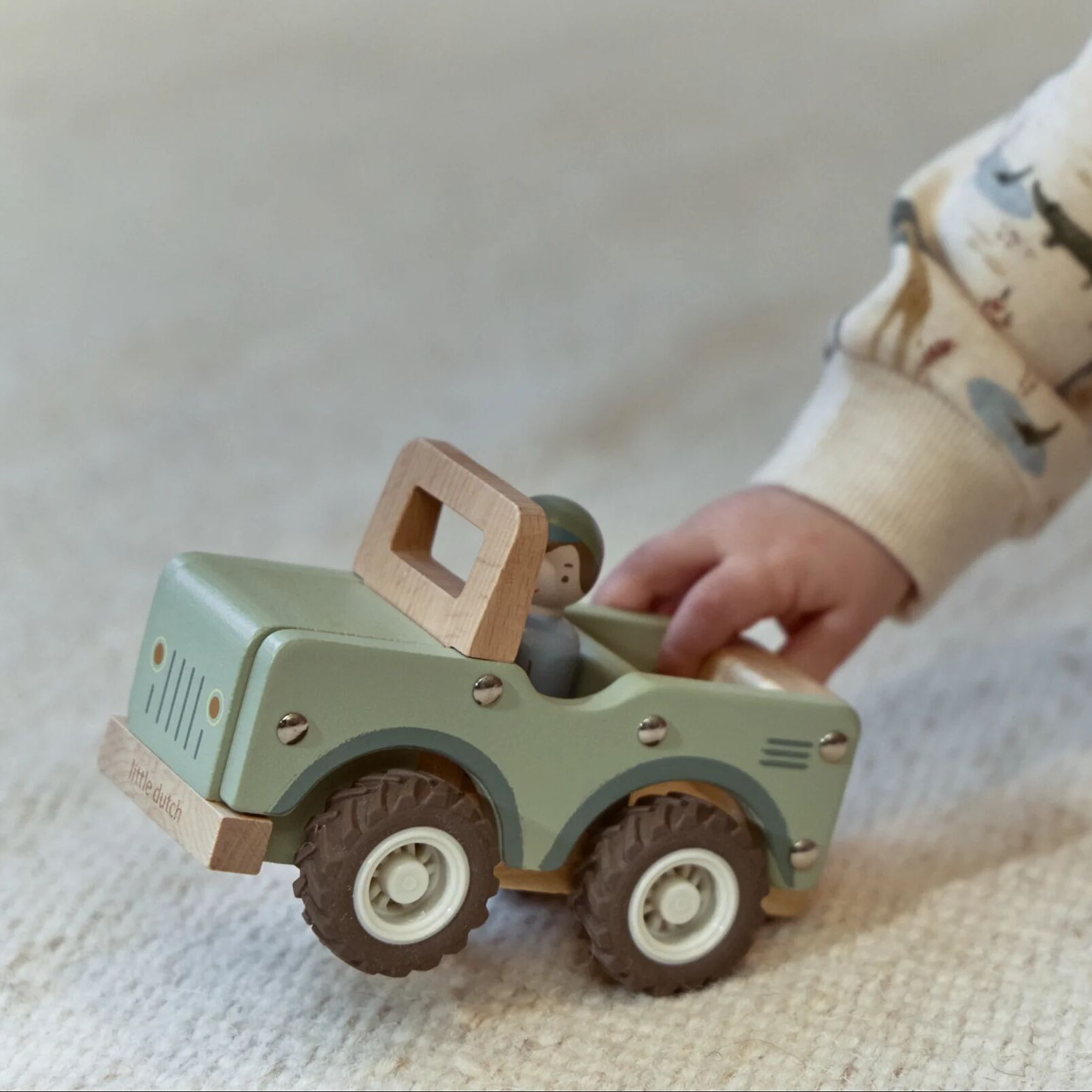 Safariauto aus Holz - Grün