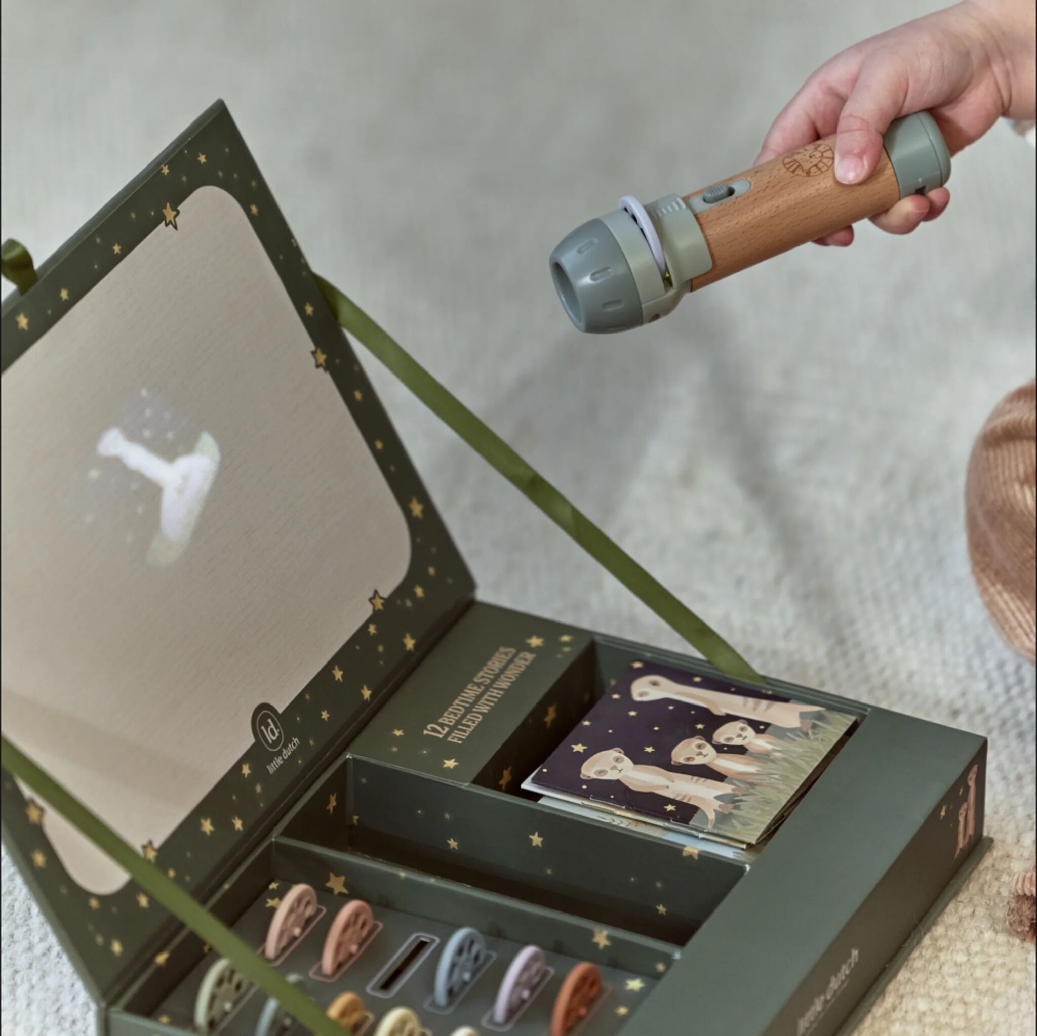 Stories Projektor-Taschenlampe – Grün
