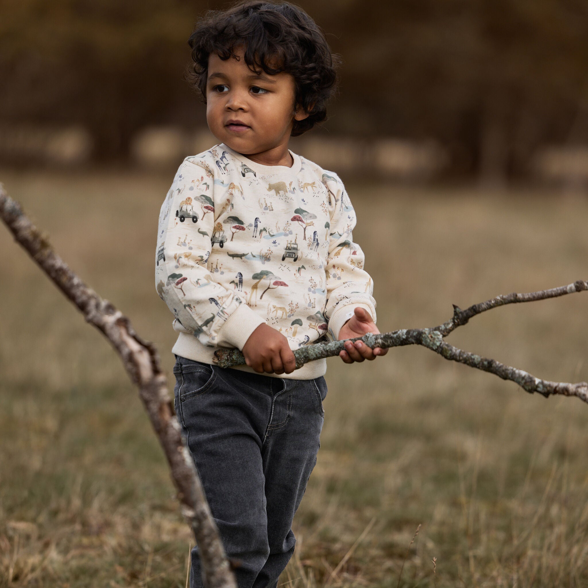 Pullover Beige mit Safari-Print