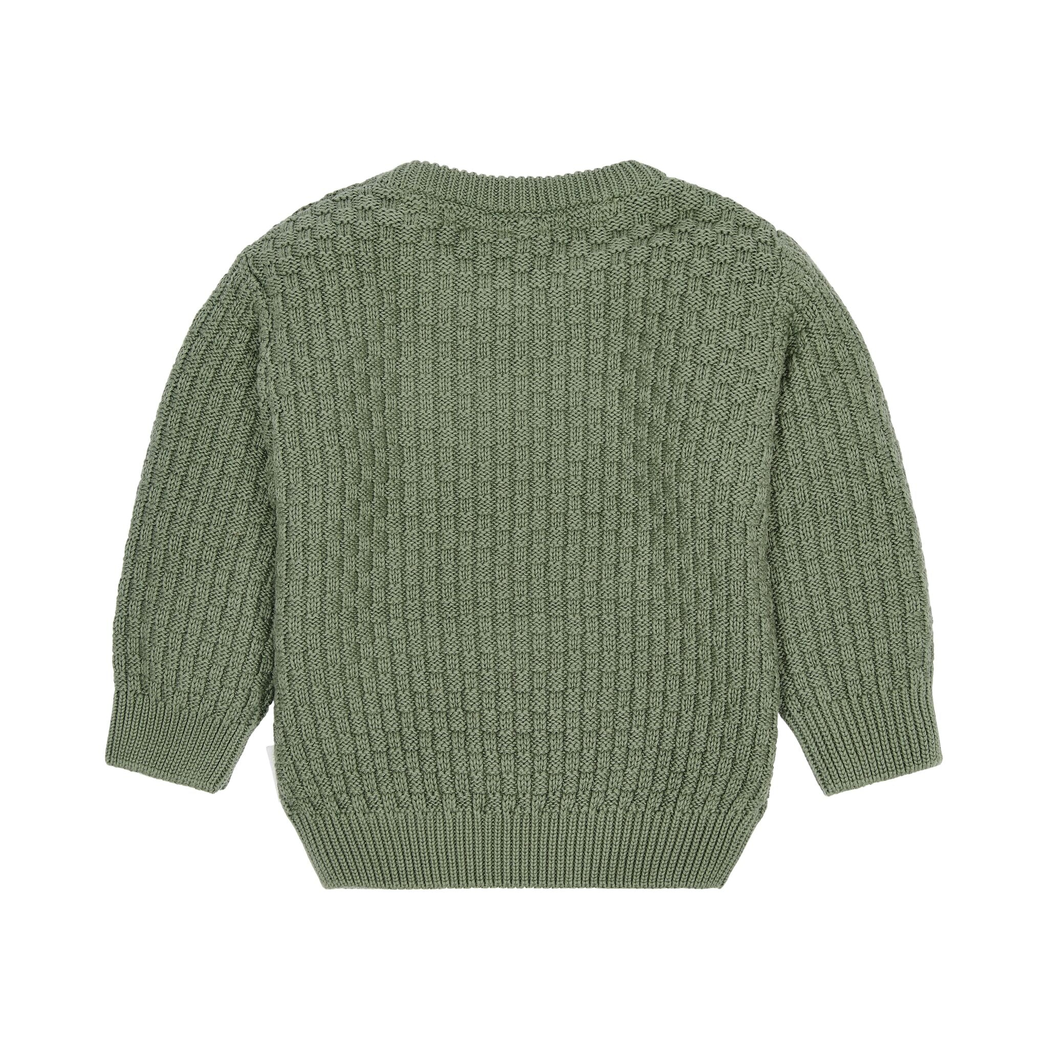 Gestrickter Pullover grün mit Aufnäher
