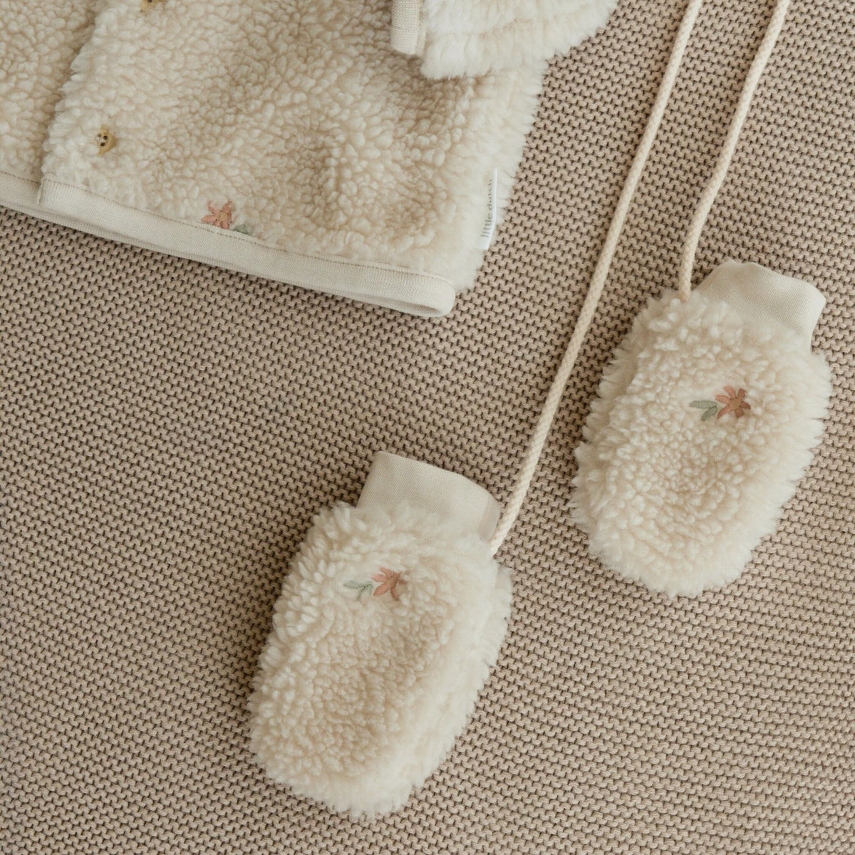 Teddy Wanten Zand Bloemenprint
