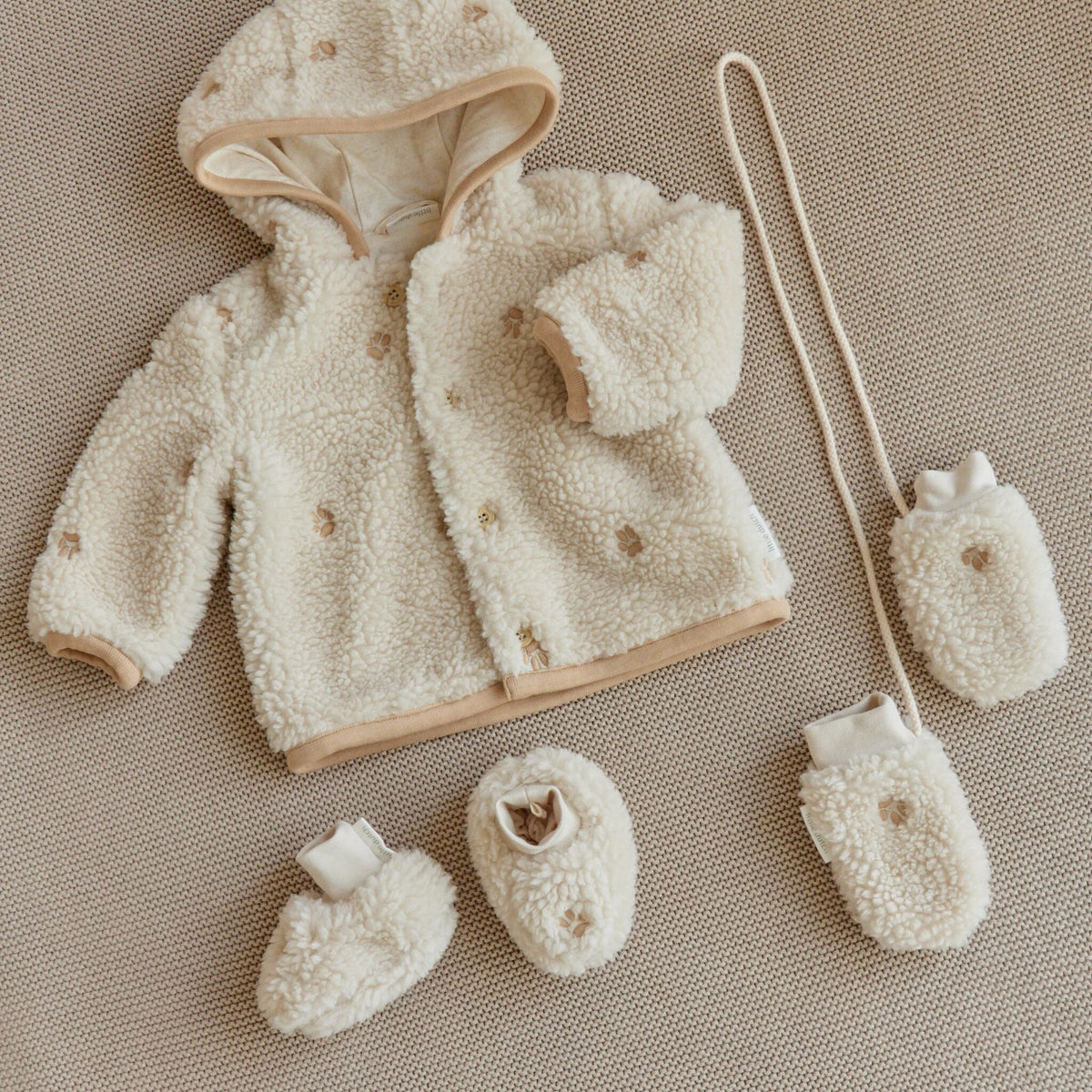 Teddy baby Slofjes Zand Pootjesprint