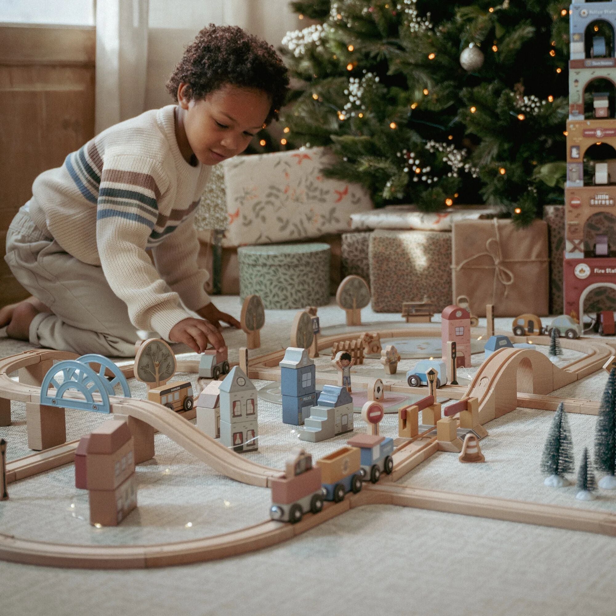 Circuit de train en bois – XL – Essentials 